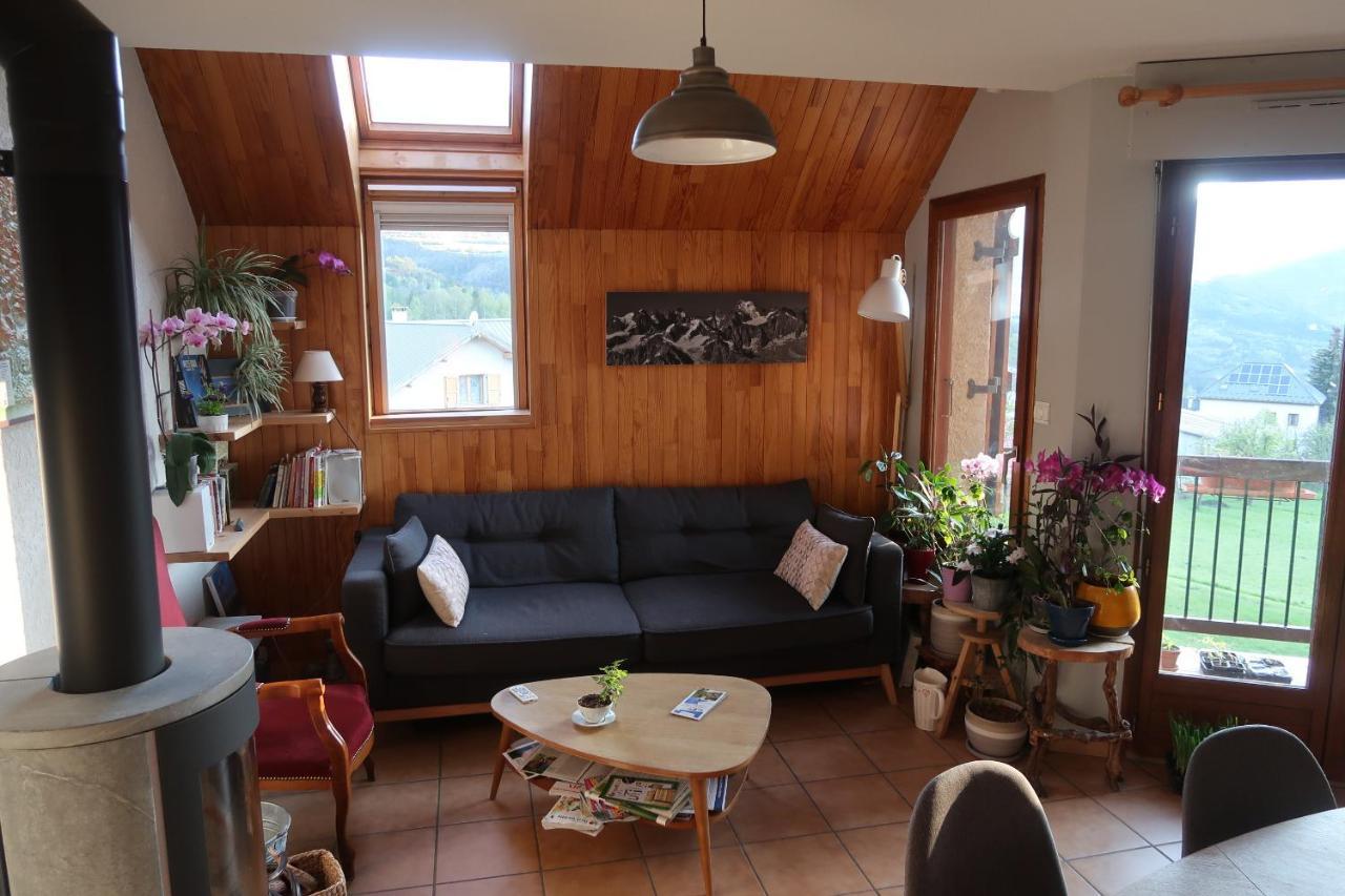 Chez Cat Et Christophe , Chambre Calme Et Lumineuse Chez L'Habitant Avec Vue Guillestre Exterior foto